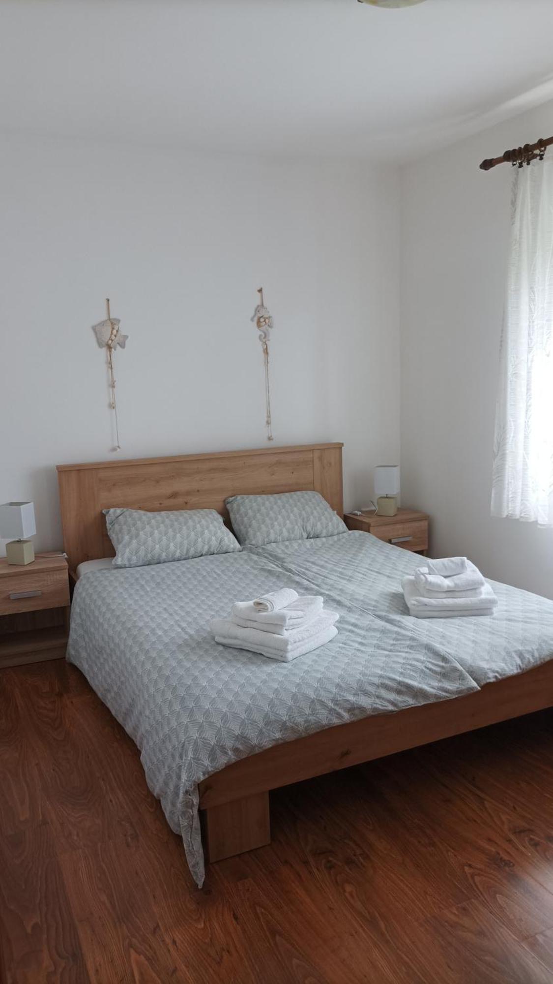 Apartment Oreskovic 克尔克 外观 照片