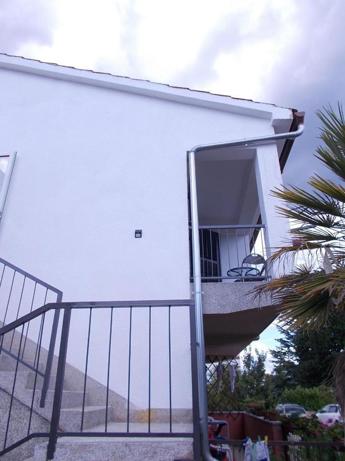 Apartment Oreskovic 克尔克 外观 照片
