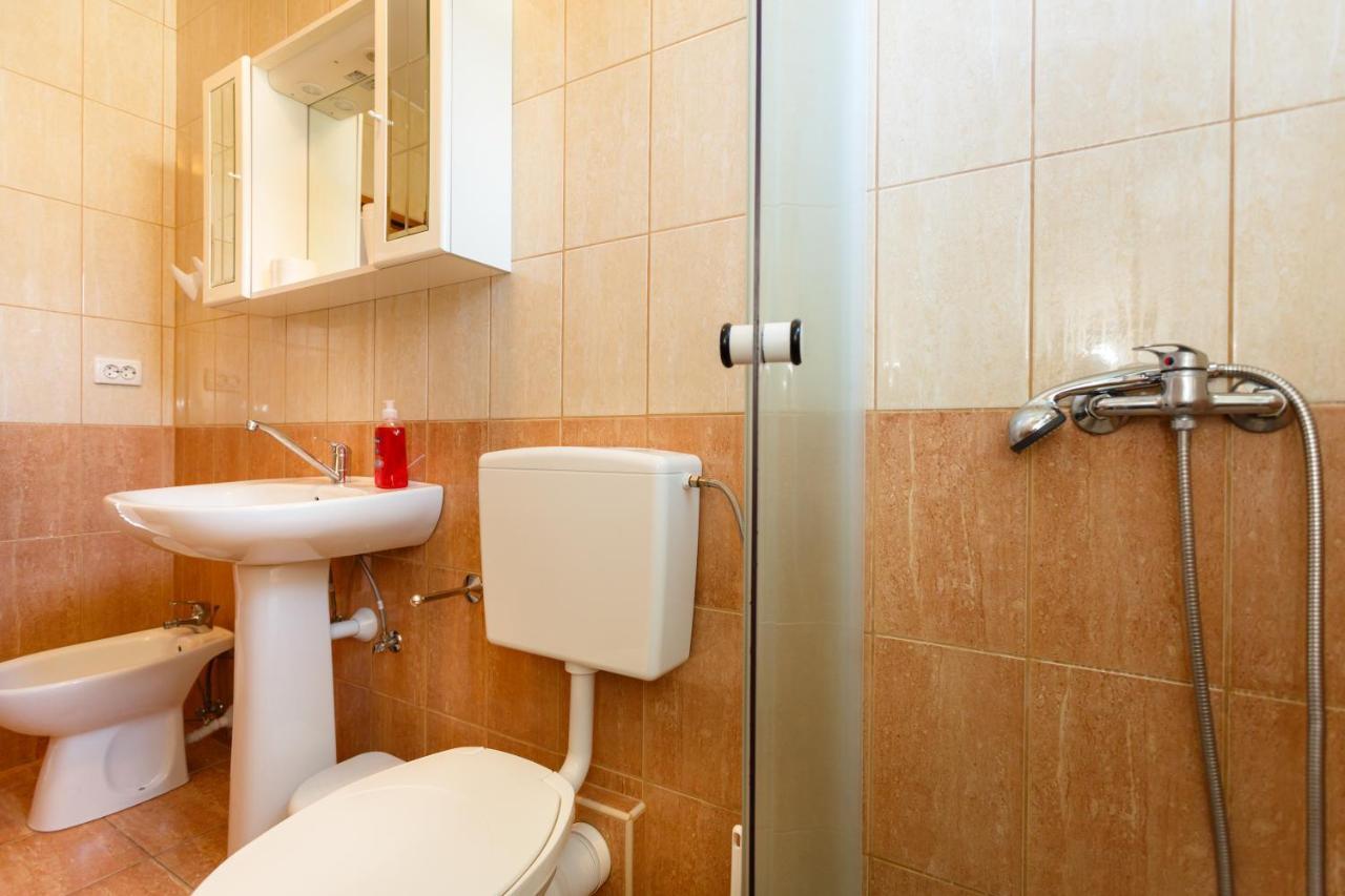 Apartment Oreskovic 克尔克 外观 照片