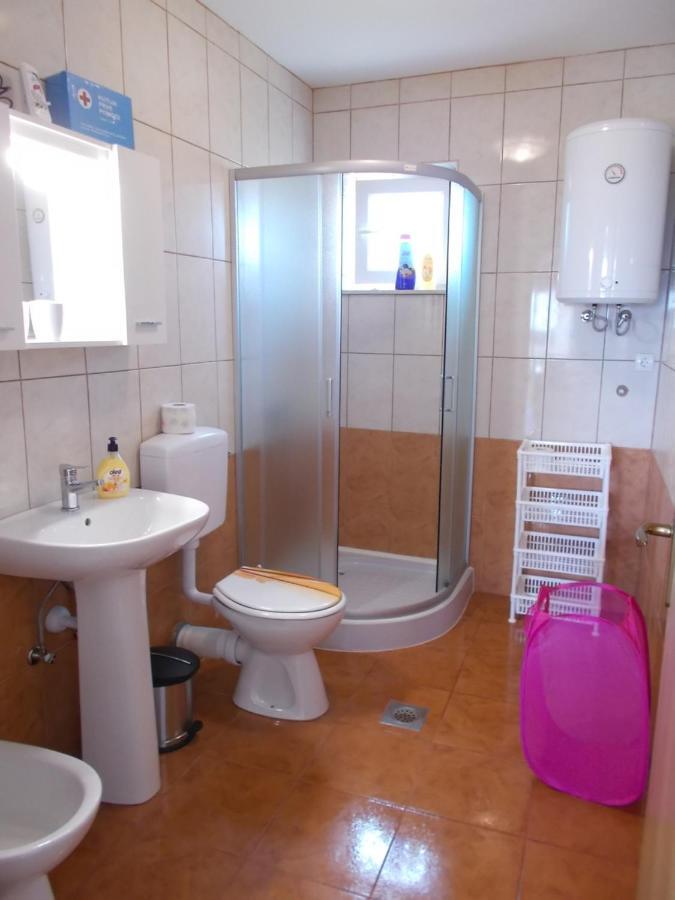 Apartment Oreskovic 克尔克 外观 照片