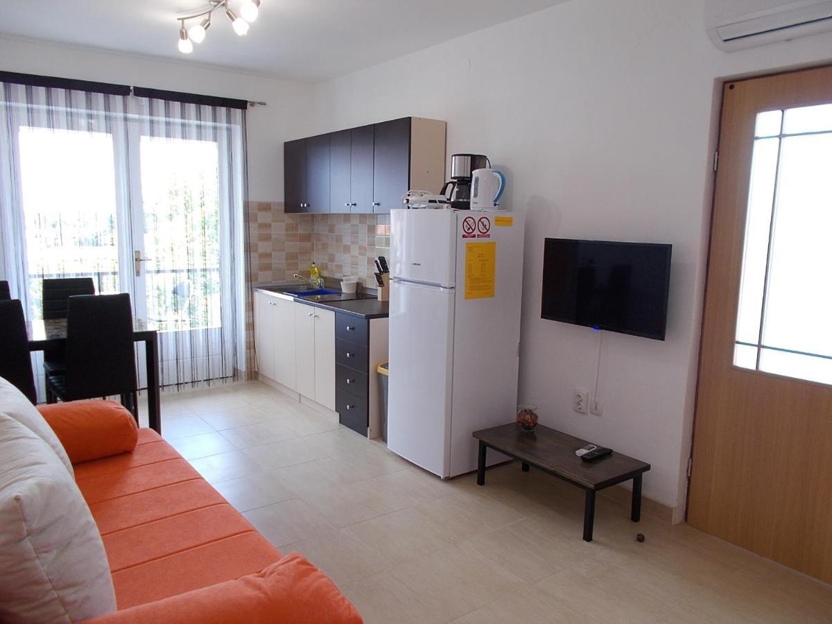 Apartment Oreskovic 克尔克 外观 照片